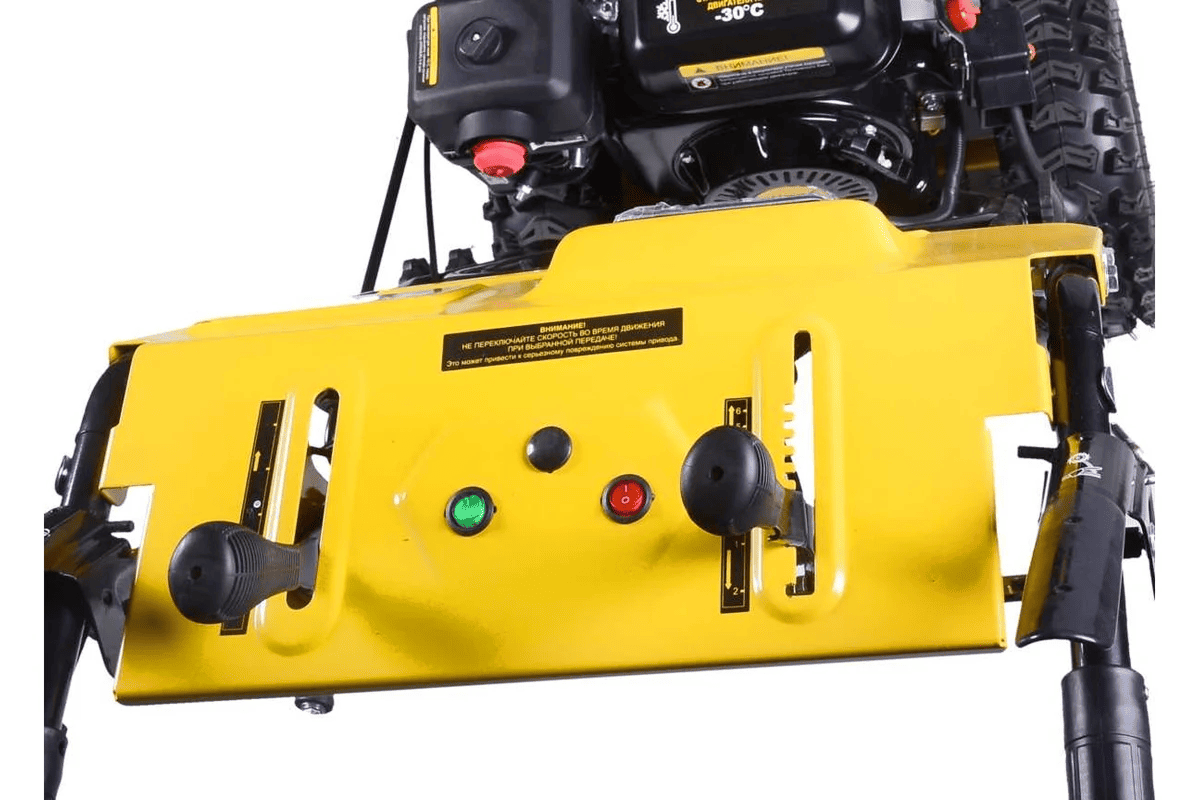 Snegouborshchik_benzinovyy_Huter_SGC_6000_08